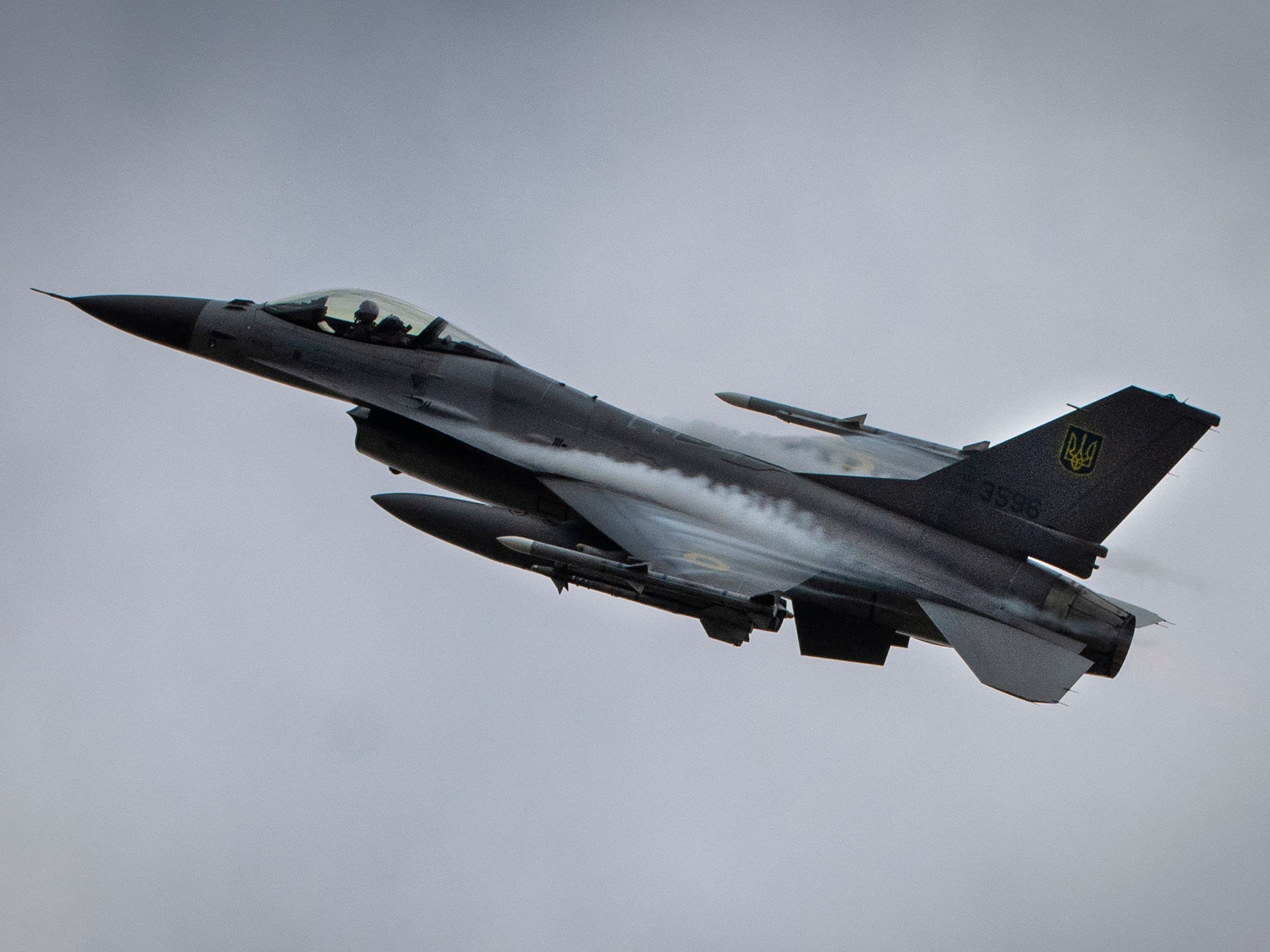 Ukrainian F-16 Pilot: Russian Forces See NATO Jets as Superior and Fear Them on the Battlefield
