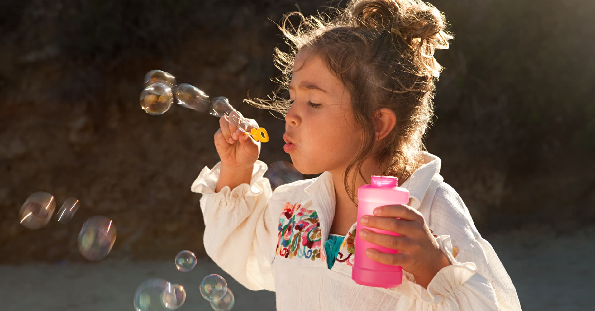 I've Worked With Over 1,000 Kids—Here Are the 6 Phrases Exceptionally Emotionally Intelligent Children Use